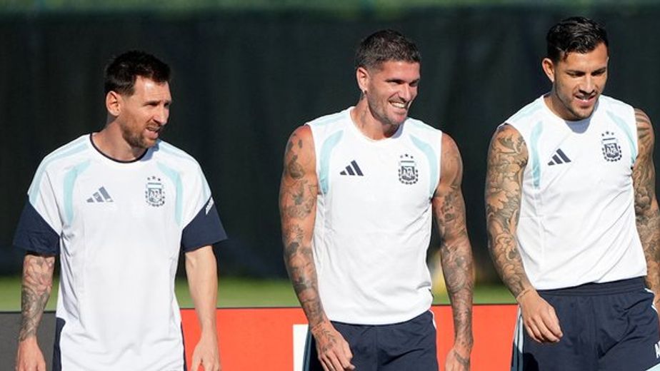 En medio de la alarma por la salud de Jorge Messi, la Selección Argentina entrenó en Kansas: ¿qué pasó con Lionel Messi?