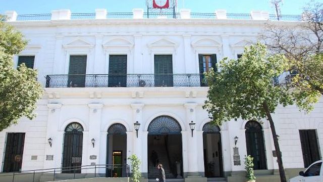 La Administración Pública provincial cobrará los haberes el martes 7 de julio y los docentes el miércoles 8.
