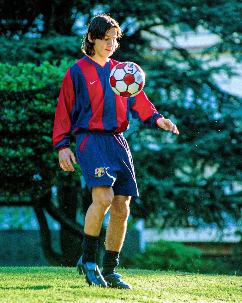 Lionel Messi, sus primeros pasos en Newell´s y su llegada al Barcelona