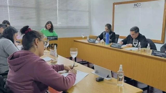 Montecarlo impulsa la creación de una “Carpa de la Calma” para promover la inclusión en eventos masivos.