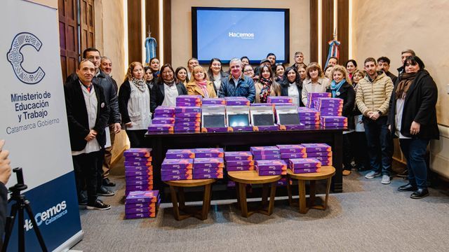 Con la entrega de 207 equipos, se completó una distribución superior a los 600 dispositivos en toda la provincia.