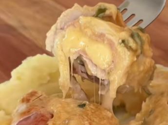 Pollo relleno a la sartén: el paso a paso para armar una cena fácil y en pocos minutos