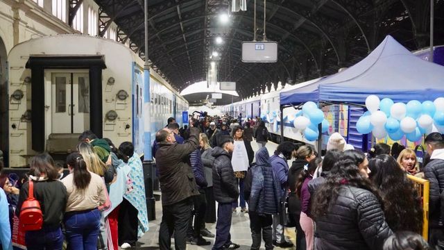El convoy reúne servicios médicos, documentación, ANSES y actividades para la comunidad.
