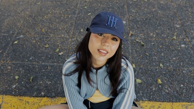Pasión mundialista: Cami Mayan arrasó en Instagram con la camiseta retro de la selección argentina