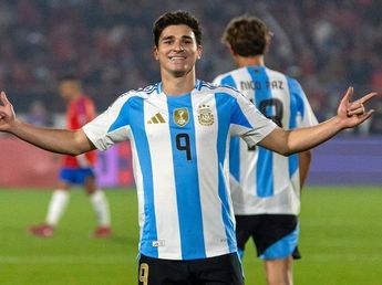 La revelación que hizo sobre Julián Álvarez el entrenador de España: "Es uno de los..."