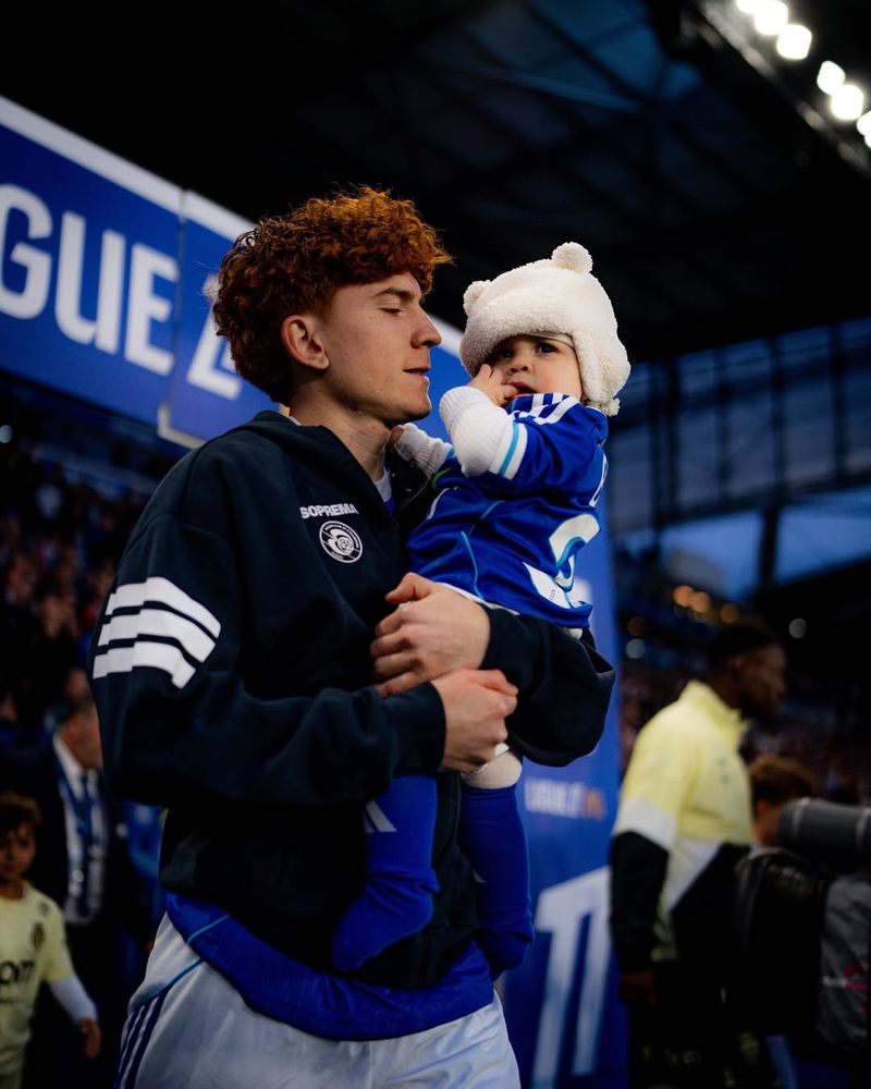 Colo Barco junto a su hija.