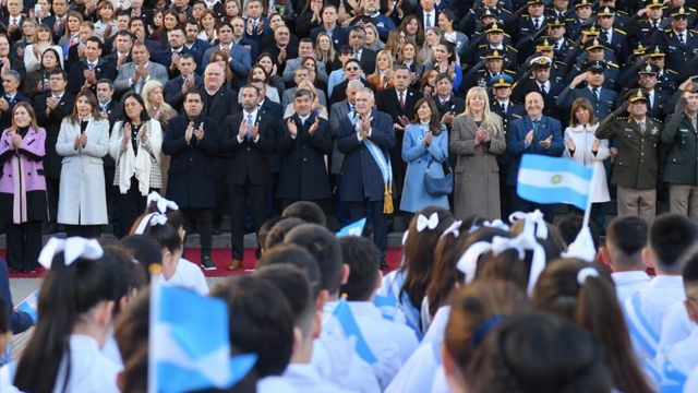 Actos dia de la Bandera