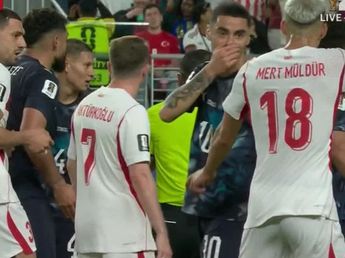 El tenso momento en Paraguay-Turquía que terminó con el primer expulsado por la Ley Vinícius en el Mundial 2026