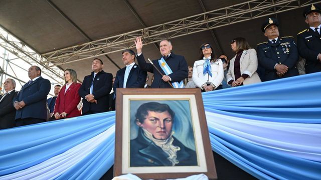 .El acto reunió a alumnos de más de 30 escuelas y a autoridades provinciales, municipales y educativas.
