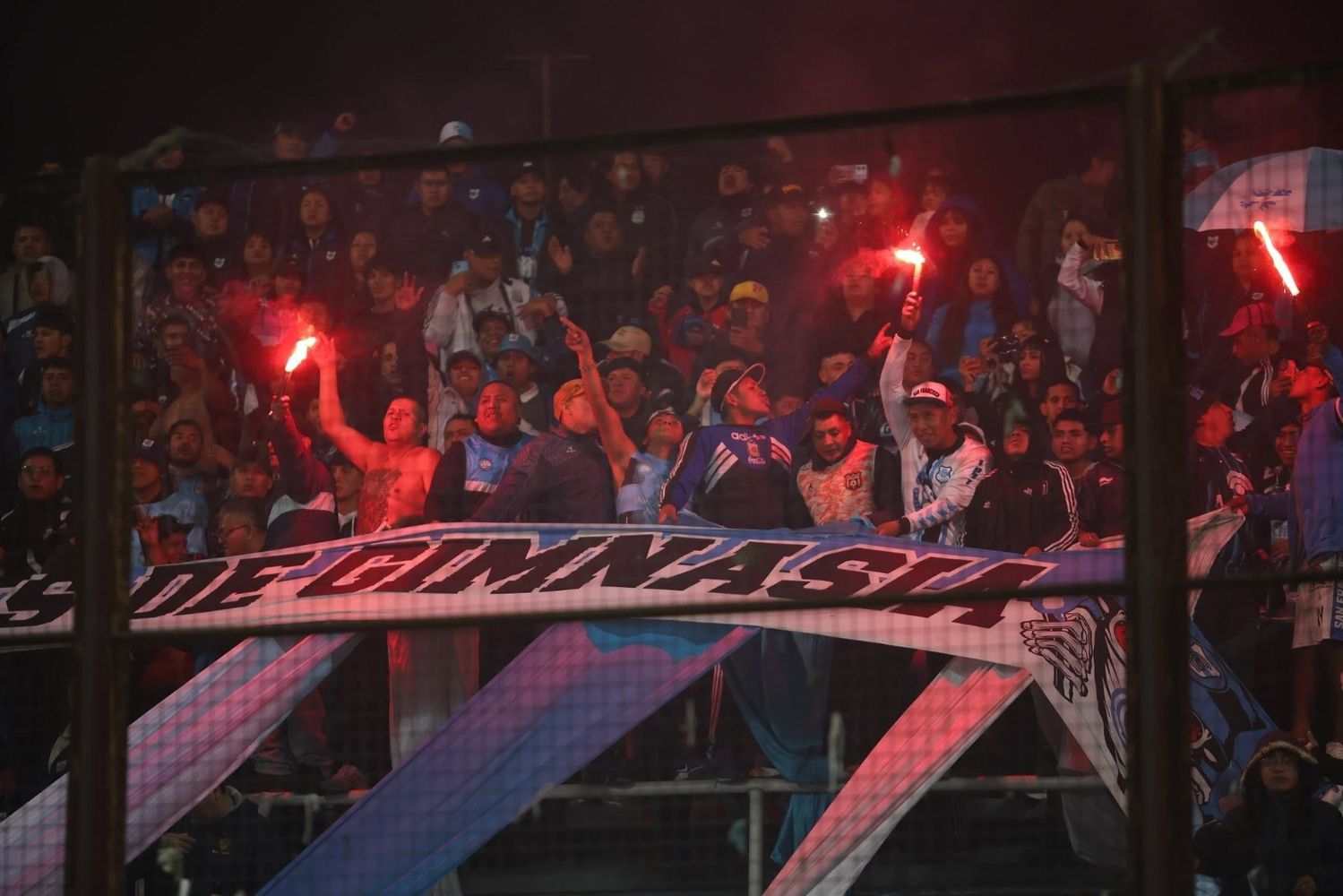 Gimnasia y Esgrima de Jujuy visita este domingo a Güemes de Santiago del Estero desde las 17:00, con la chance de recuperar el liderazgo en soledad de la Zona B tras la derrota de Atlanta. El público jueño podrá presenciar el encuentro en el estadio “Único Madre de Ciudades".