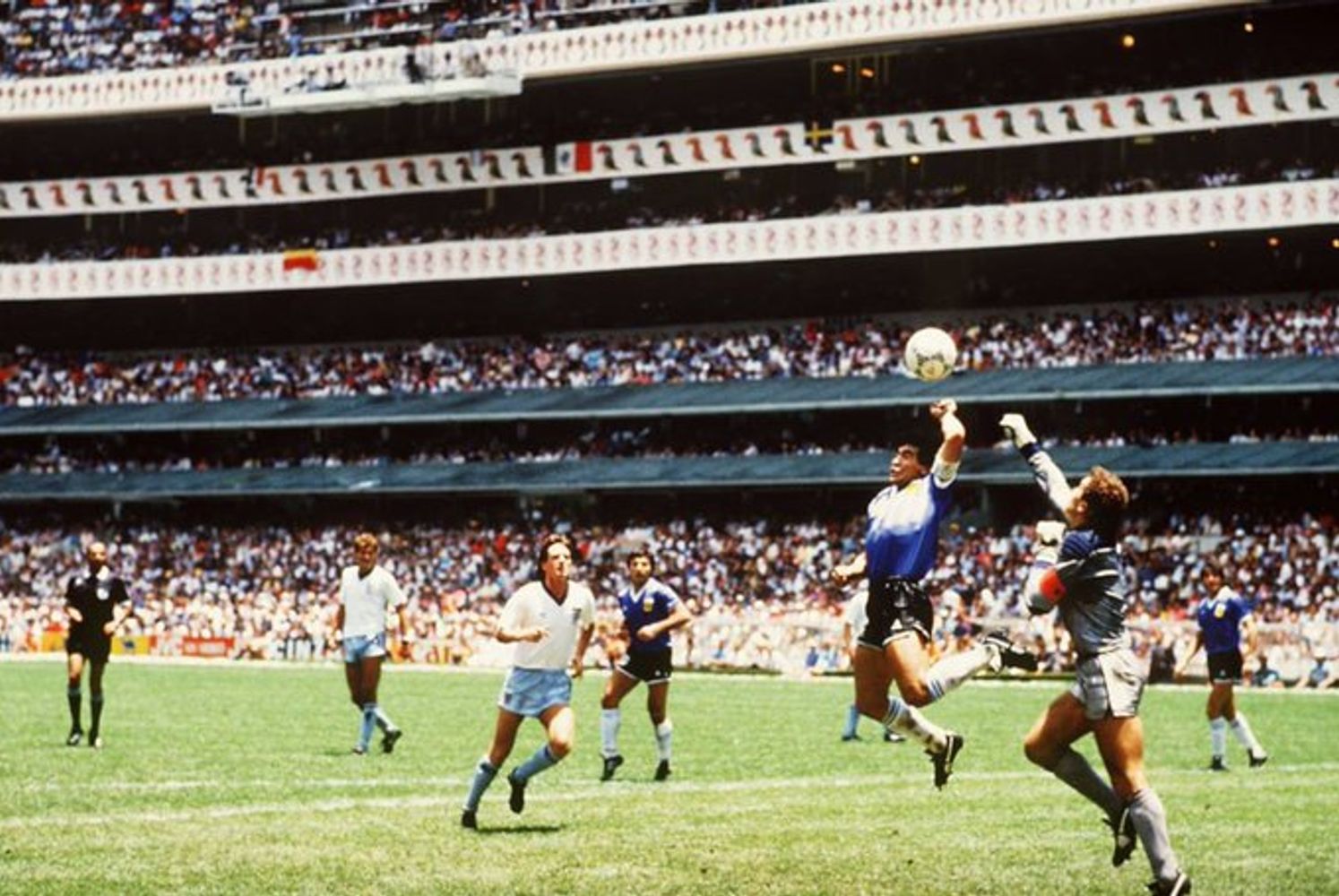 La "Mano de Dios", 40 años después.