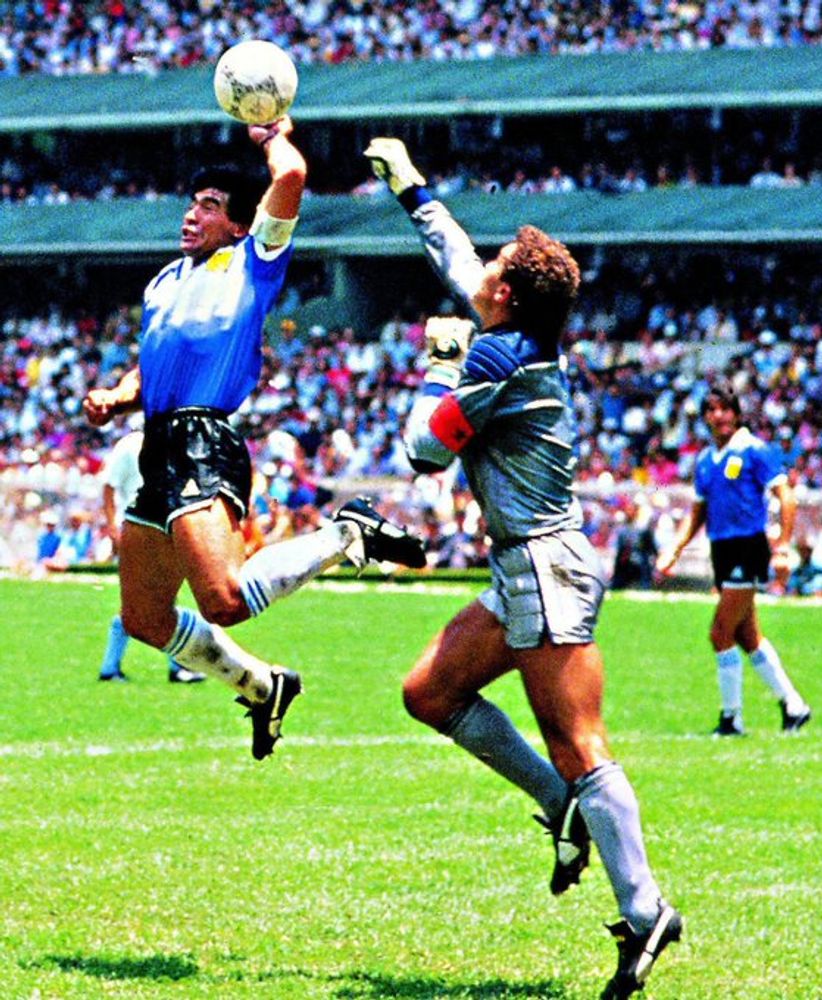 La "Mano de Dios", 40 años después.