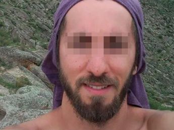 Mató a puñaladas a dos adolescentes en una plaza y no irá preso: los motivos
