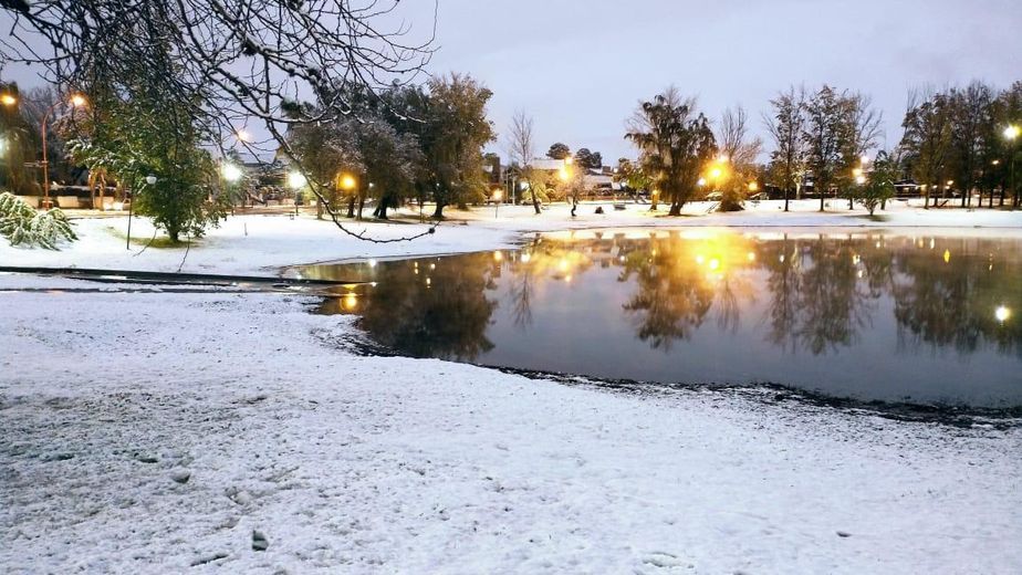 Carlos Paz amaneció helada y tendrá un sábado frío, con cielo mayormente nublado