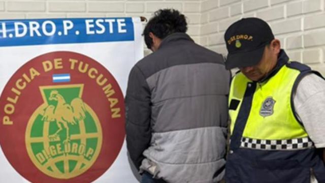 El operativo fue realizado por la Dirección de Drogas Peligrosas durante un recorrido preventivo.