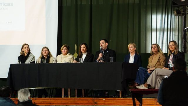 Con gran participación de equipos directivos se realizó la primera jornada de la Red de Escuelas Técnicas que Transforman.