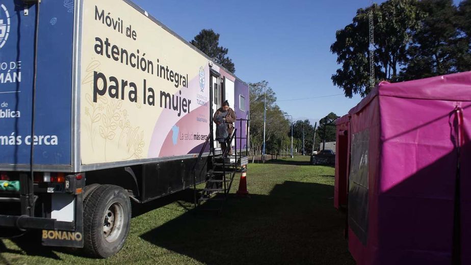 Detección temprana: el Hospital Móvil brindó atención en El Naranjo y en El Sunchal