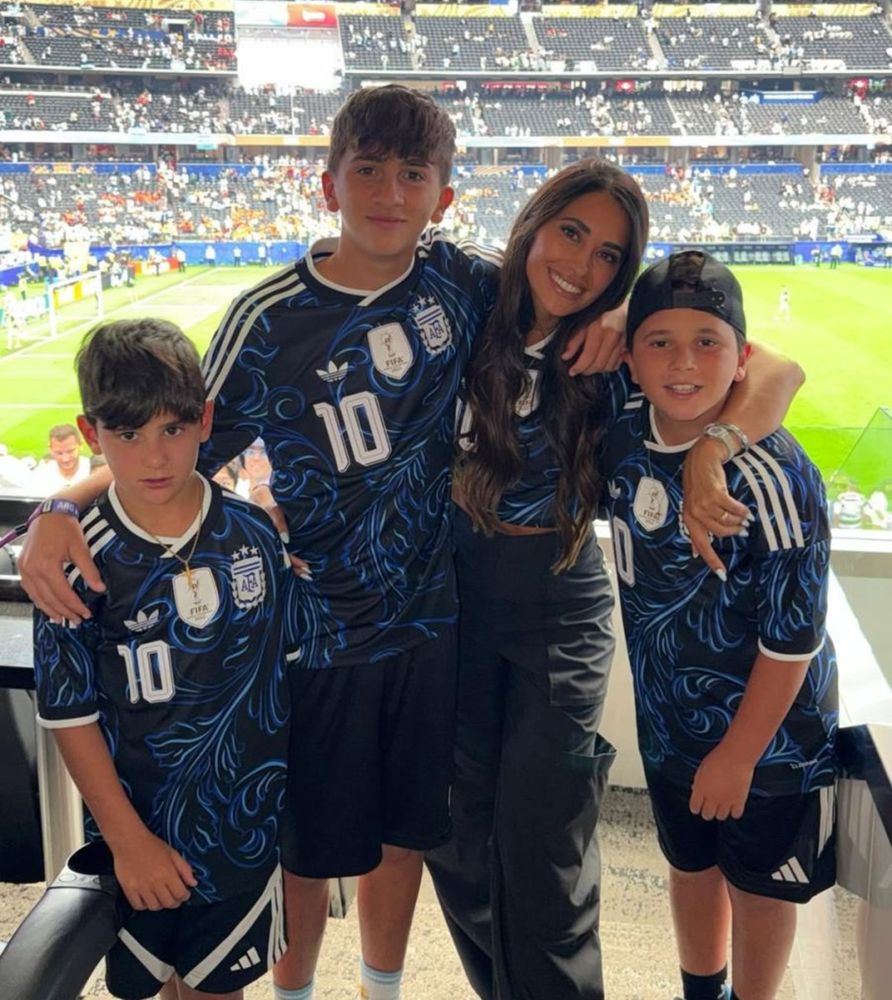 El festejo de Antonela Roccuzzo y sus hijos