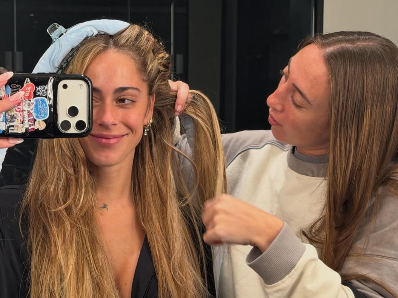 La cantante apostó por un nuevo cambio de look en medio del Mundial 2026.