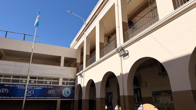 Las tareas buscan preservar el edificio y mejorar las condiciones de la comunidad educativa.