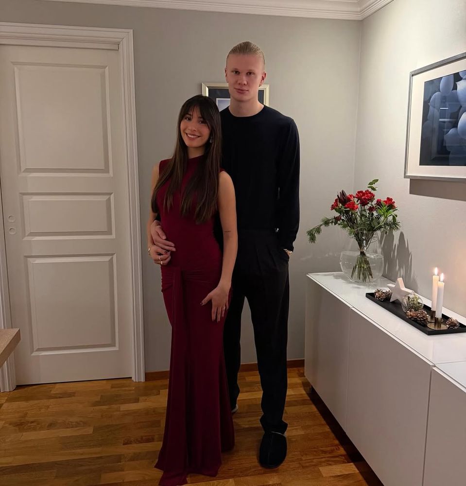 Erling Haaland y su novia