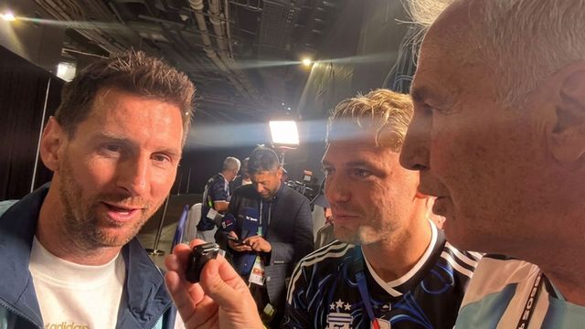 Marley quiso entrevistar a Messi, pero un insólito error arruinó el momento y se volvió viral: “Alguien se olvidó de...”.