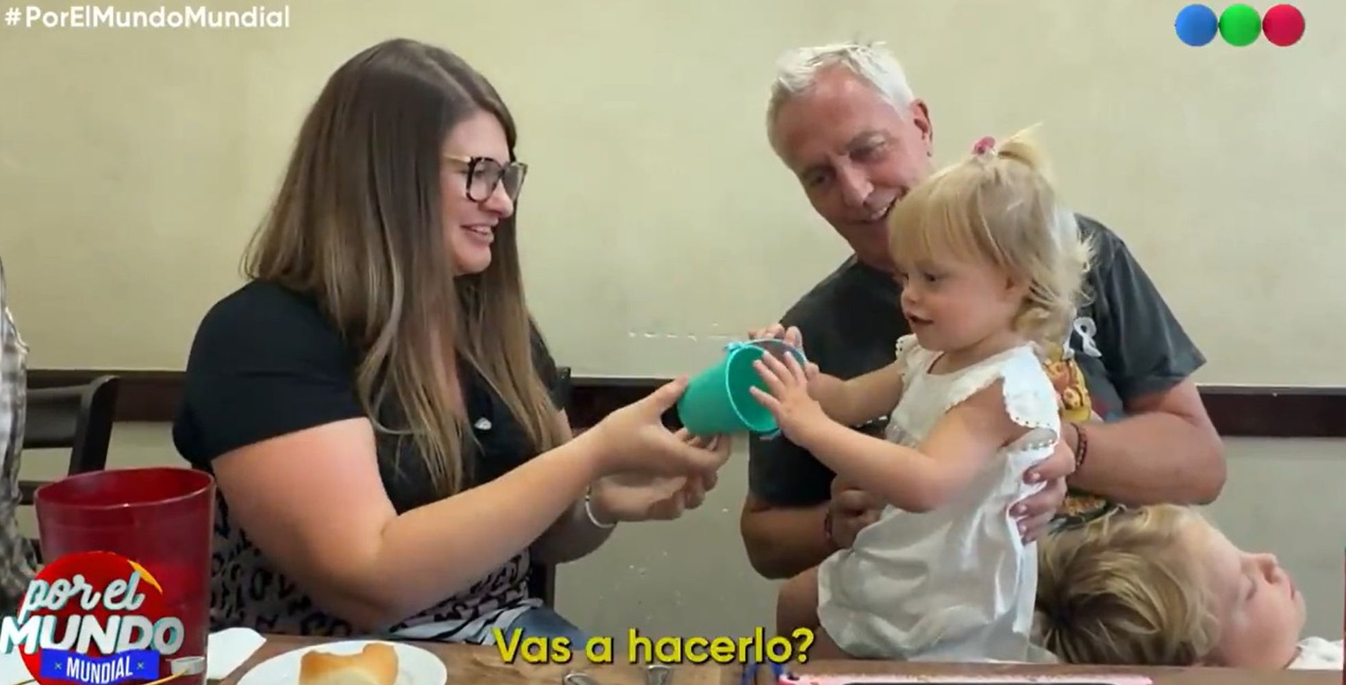 El encuentro de Milenka con la mujer que la llevó en la panza