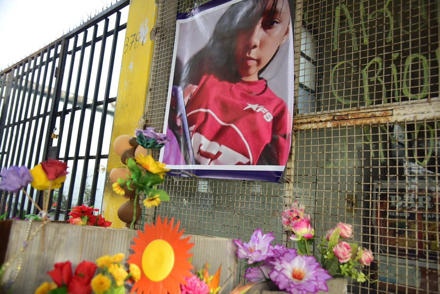 Homenaje a Agostina Vega en la casa de los abuelos maternos.
