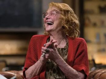 La película de Netflix basada en un caso real que conquista a mujeres adultas y reabre el debate sobre la vejez