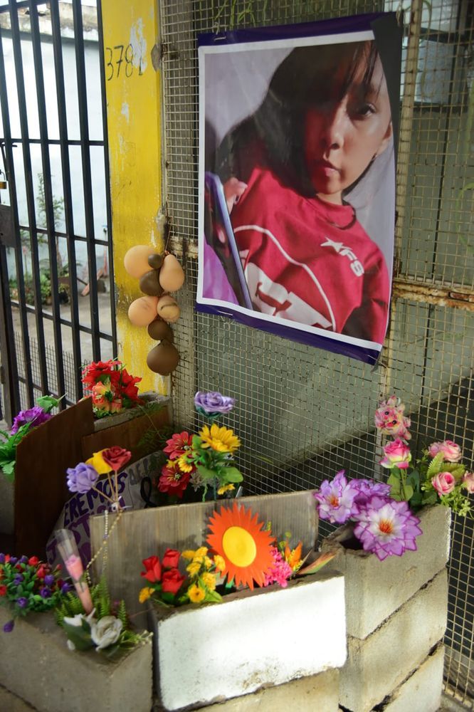 Homenaje a Agostina Vega en la casa de los abuelos maternos.