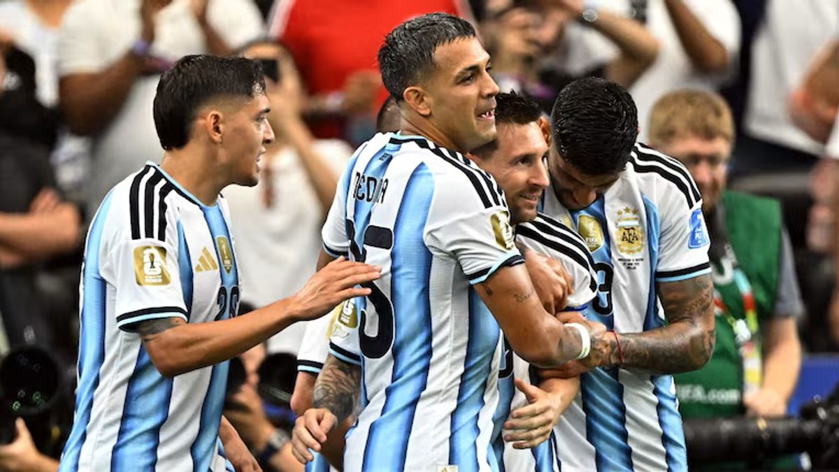 Se viralizó un video de Facundo Medina hablando perfecto francés y estallaron los comentarios