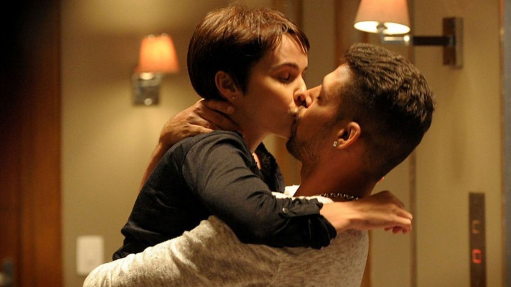 La ficción narra una historia marcada por la venganza y el drama familiar.