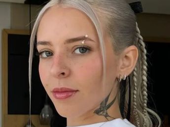 ¡Chau Tini! Quién es la famosa cantante argentina que encendió rumores de romance con Young Miko