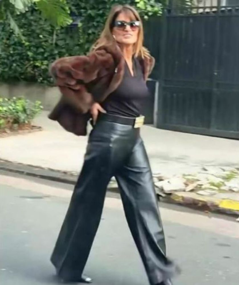 Lección de estilo a los 70: el impecable look 'cozy' con cuero de Teresa Calandra que es furor