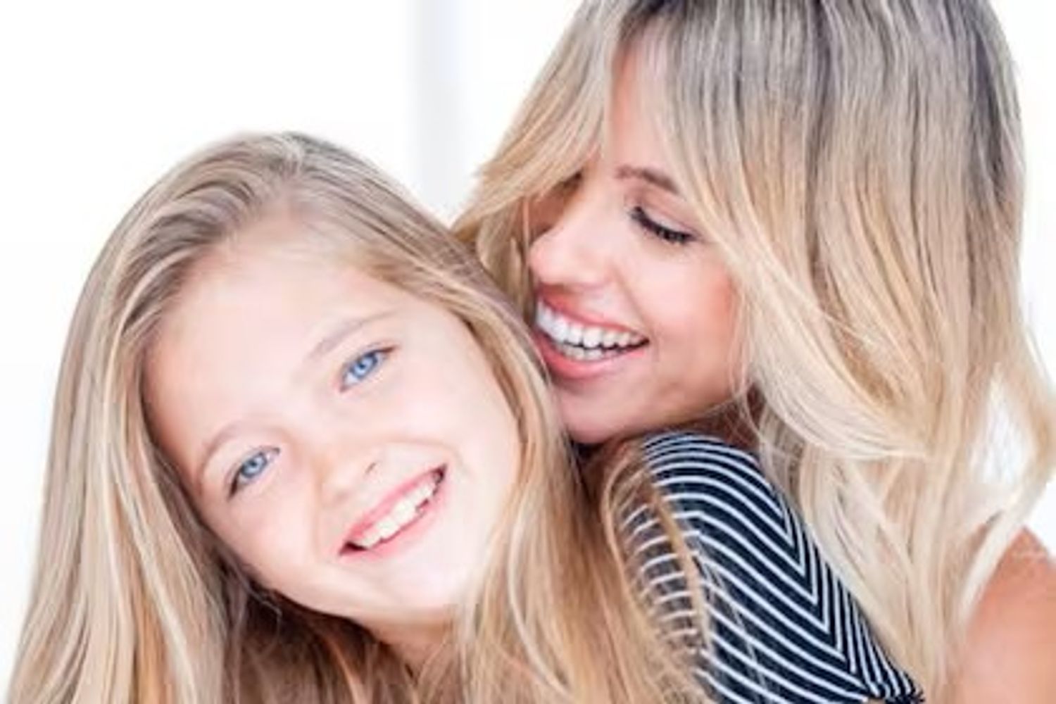Rocío Guirao Díaz y su hija mayor Aitana