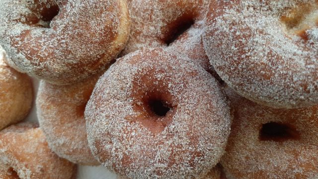 Rosquitas dulces caseras: cómo hacerlas de forma simple sin que se desarmen al freírlas