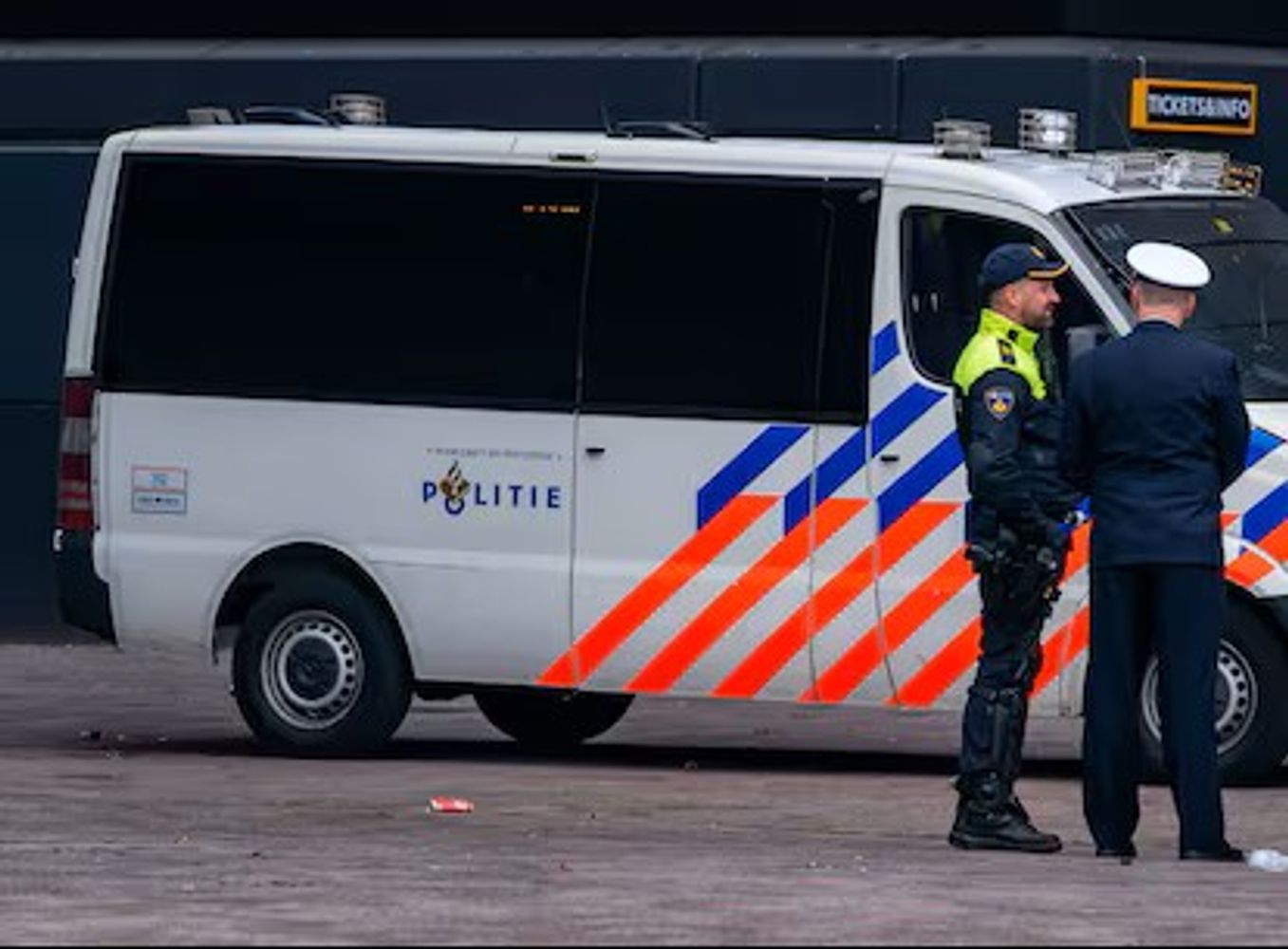 Una joven therian de 15 años asesinó a sus padres y compartió imágenes del ataque a sus compañeros.