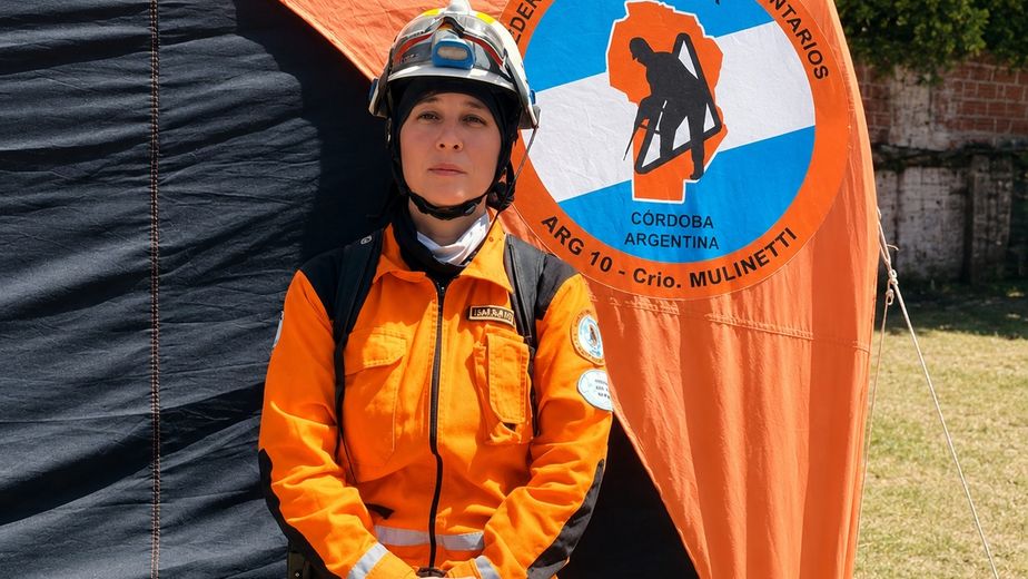 Florencia Pizarro integra la Brigada USAR ARG10 preparada para colaborar en Venezuela.