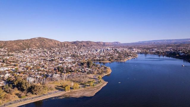 Viernes con sol y una tarde más agradable en Villa Carlos Paz