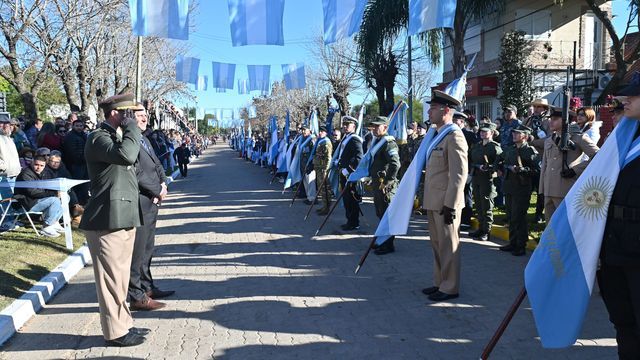 Día de la Bandera Pueblo General Belgrano.