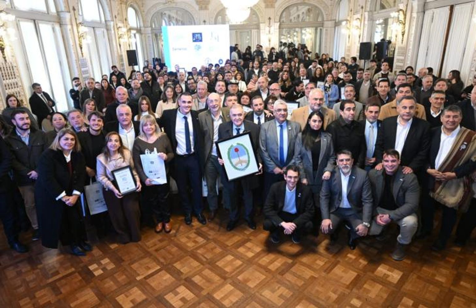 Más de 600 licenciatarios integran hoy el sello que distingue la calidad de los productos y servicios provinciales.