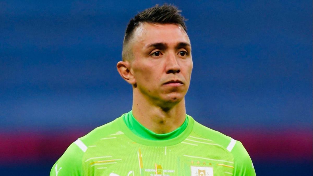Fernando Muslera rompió el silencio y reveló el difícil momento que atraviesa