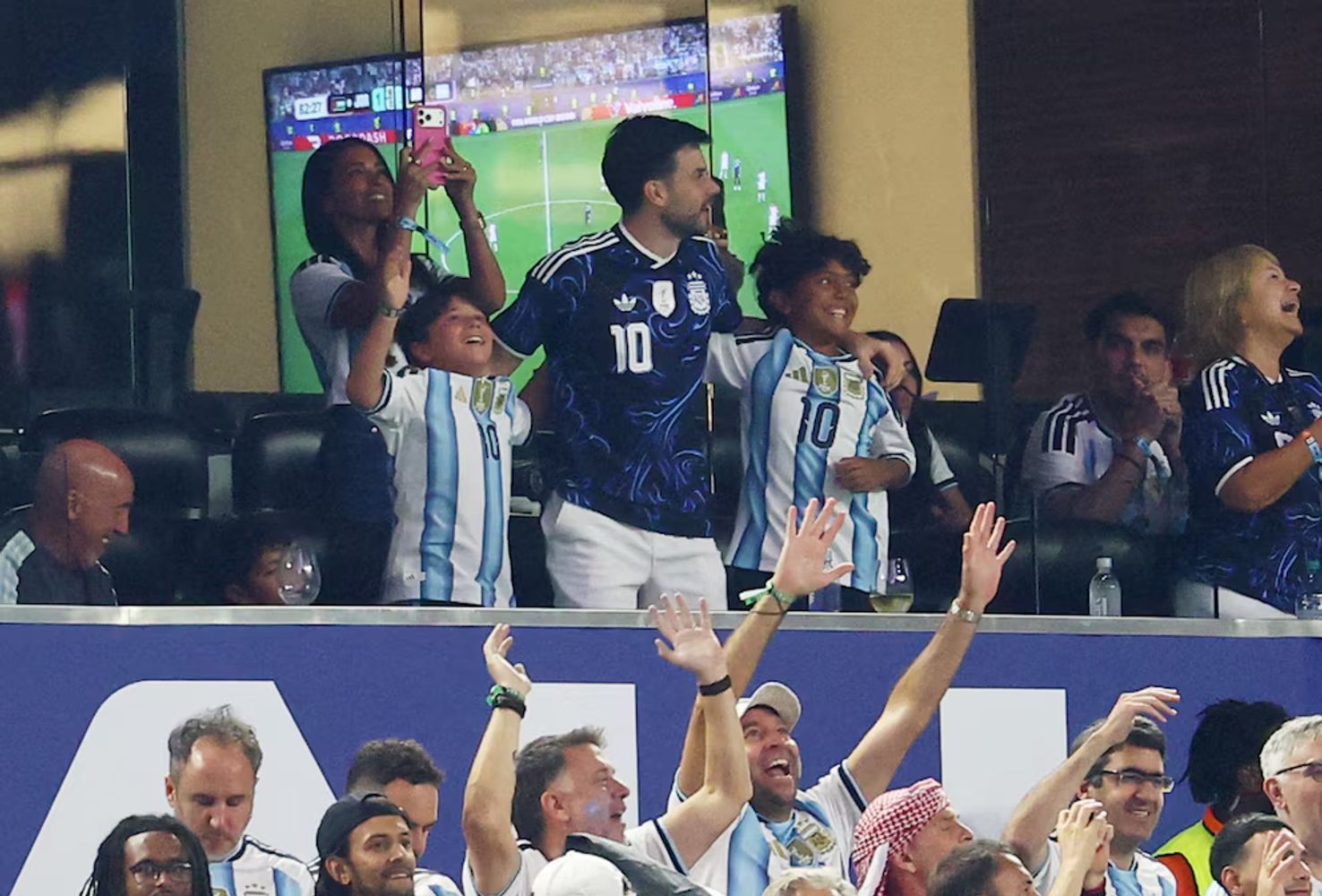 Antonela Roccuzzo celebró el triunfo de la Selección Argentina ante Jordania