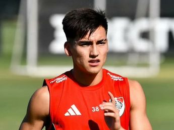 Es uno de los "borrados" en River, jugó un partido de intercountry y le lanzaron una frase hiriente
