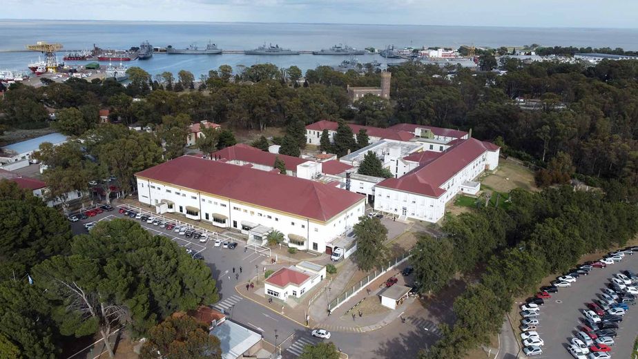 Hospital Naval Puerto Belgrano, vista aérea 