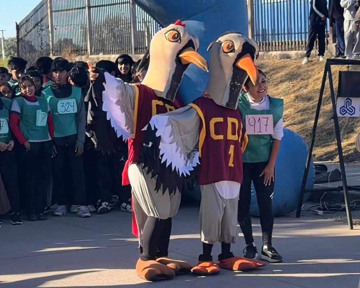 Cerca de 800 estudiantes jujeños manifestaron su rechazo a las drogas corriendo una colorida "maratón preventiva" que contó con el apoyo del Concejo Deliberante de San Salvador de Jujuy.