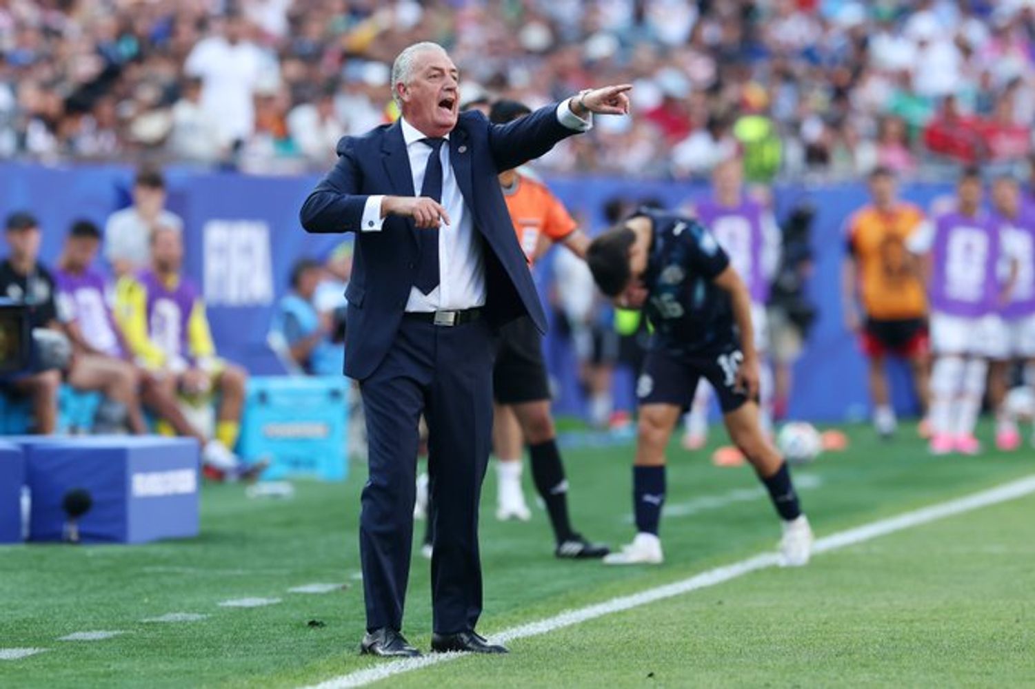 "Tenemos un corazón que no se entrega nunca", aseguró Gustavo Alfaro, por el triunfazo de Paraguay ante Alemania.