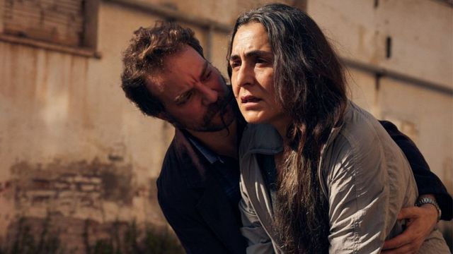 Cuatro películas en español que amplían el catálogo de Netflix.
