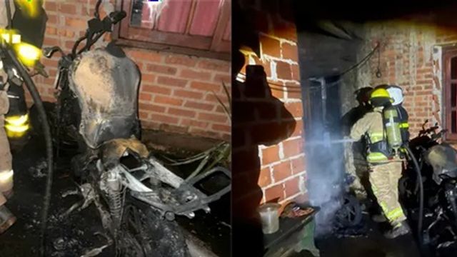 Dos motocicletas fueron destruidas por un incendio en una vivienda de Puerto Iguazú.