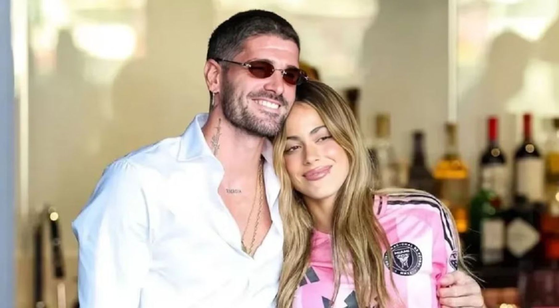 Rodrigo de Paul y Tini Stoessel